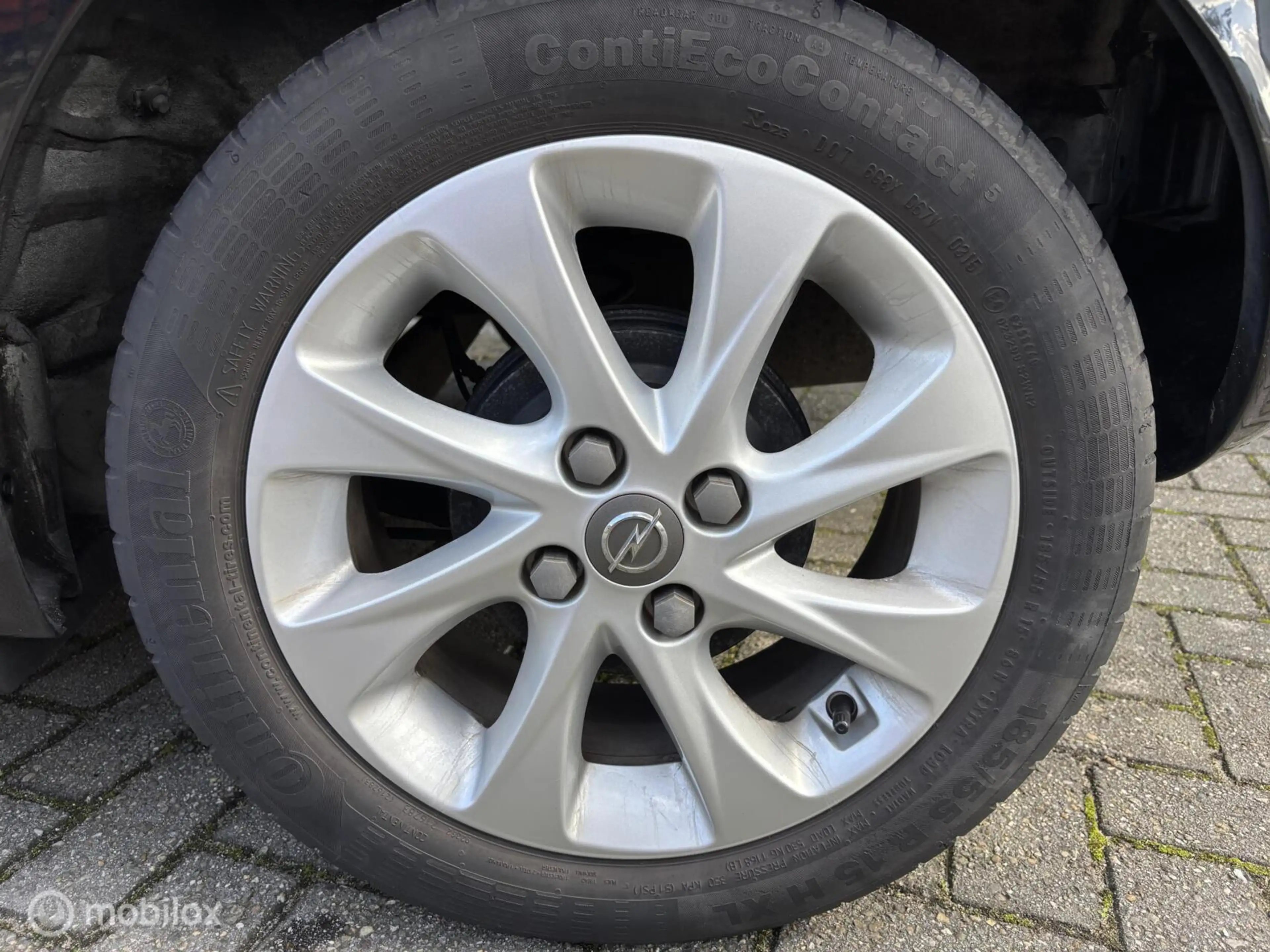 Opel Karl 1.0i Cosmo ECC Cruise LMV PDC Bl.tooth Privacy gla — photo 3