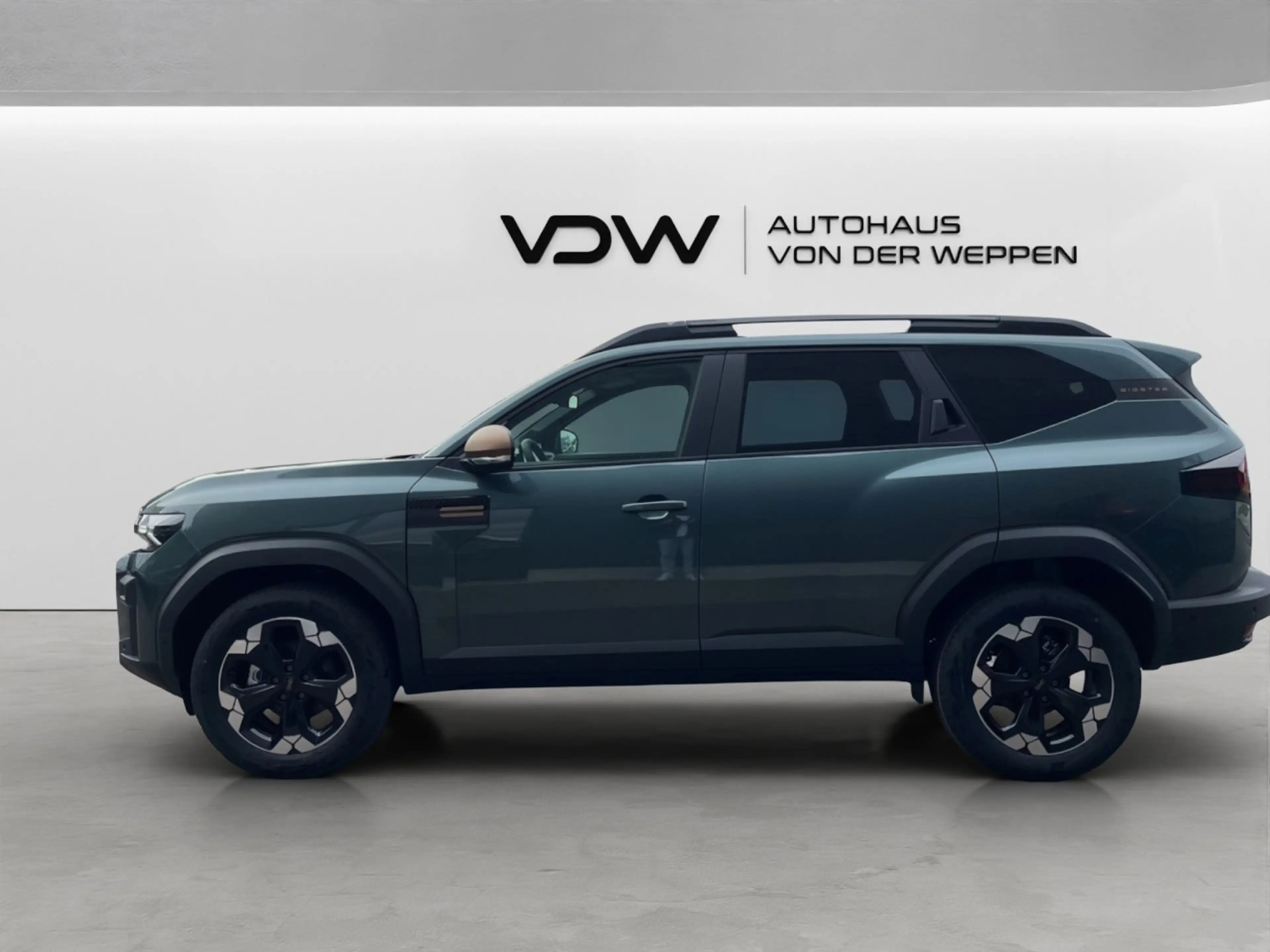 Dacia Bigster Extreme mild hybrid-G 140 auto — photo 3