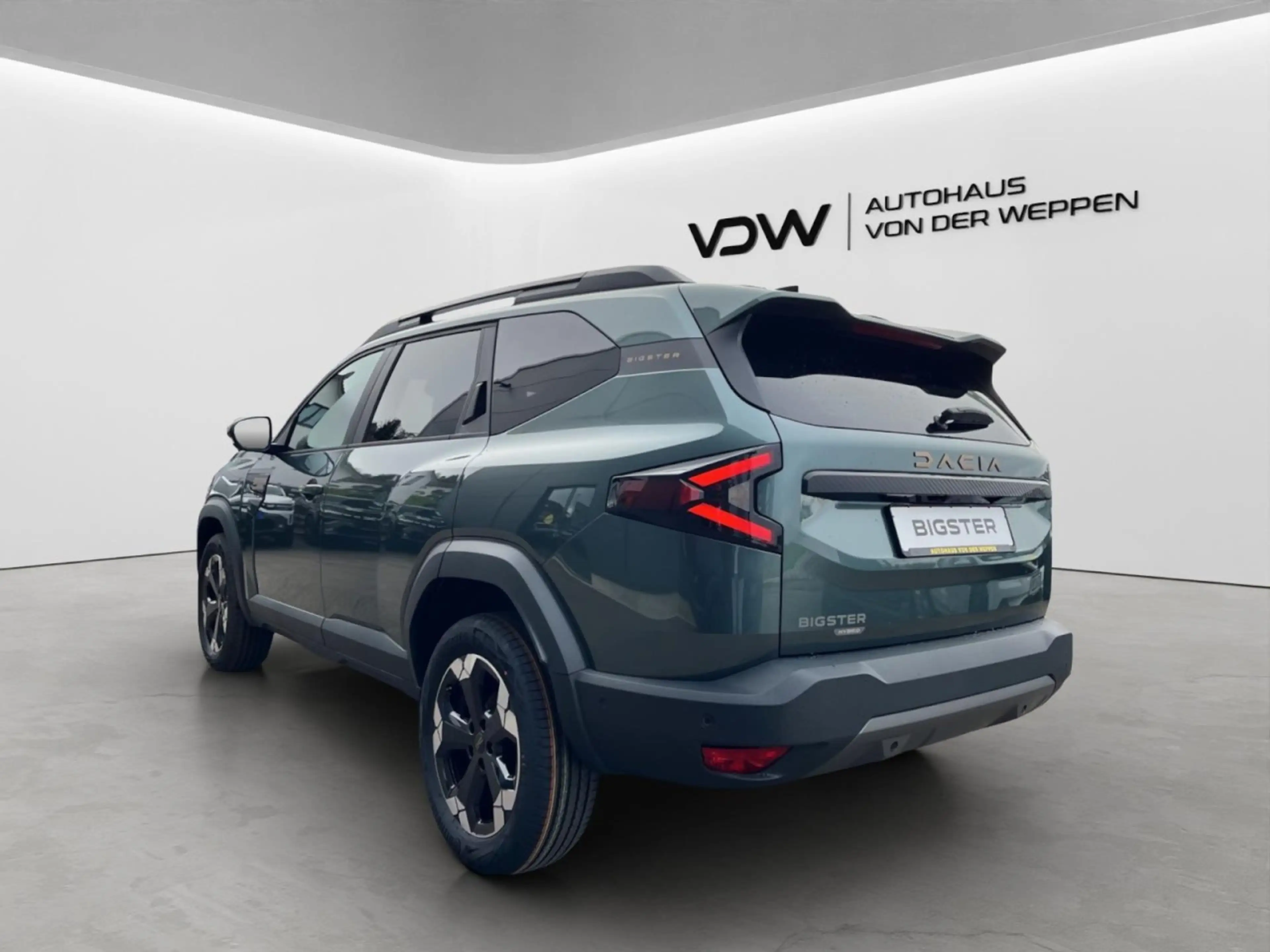 Dacia Bigster Extreme mild hybrid-G 140 auto — photo 4