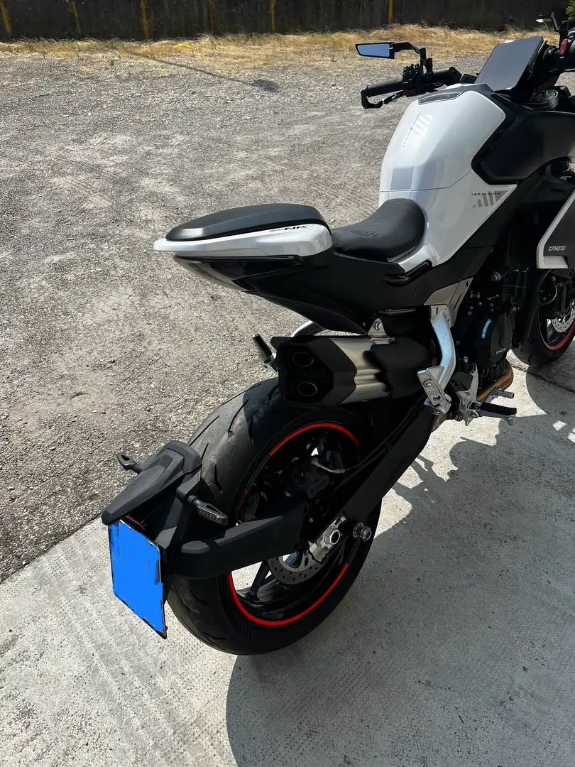 CFMOTO 800 NK Advance - 2