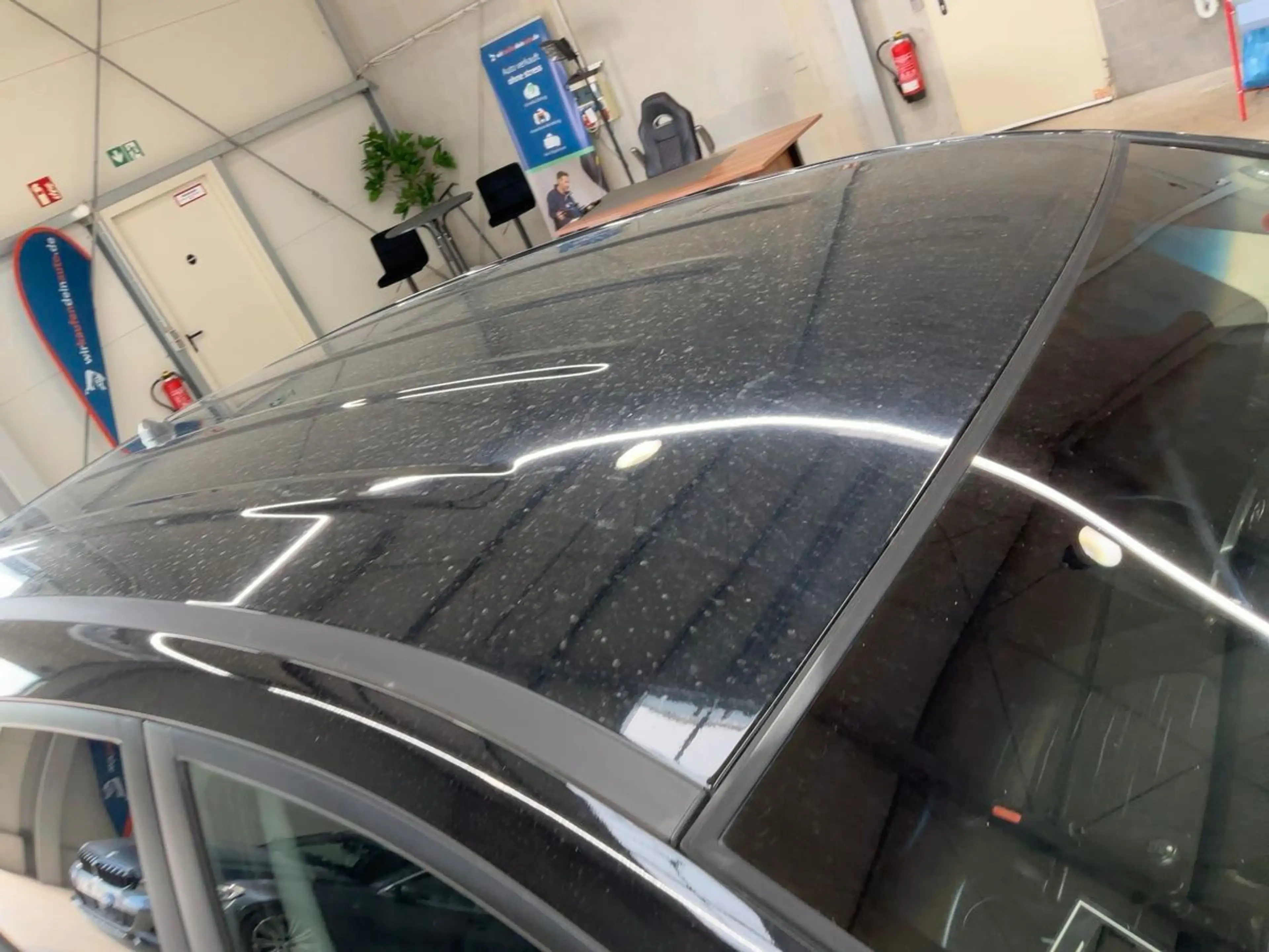 Hyundai iX35 blue Finale 2WD — photo 11