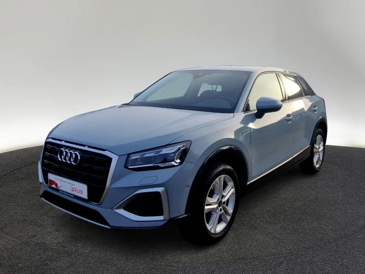 Audi Q2 advanced 35 TFSI MATRIX NAV+ AHK KAM SHZ Gris - 2