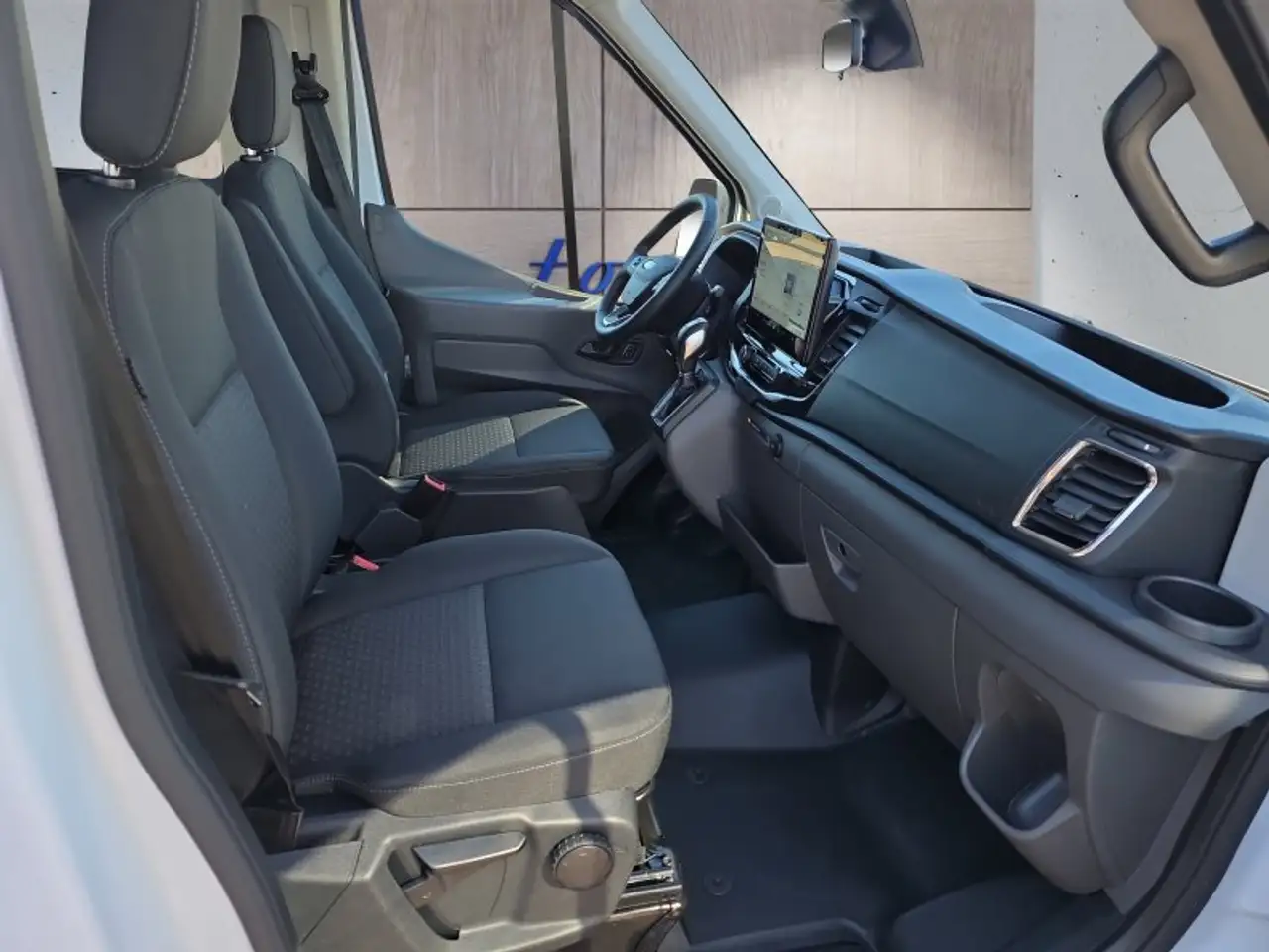 Ford Transit Bus 460 L4H3 17-Sitzer UPE=87000Euro! ** 16