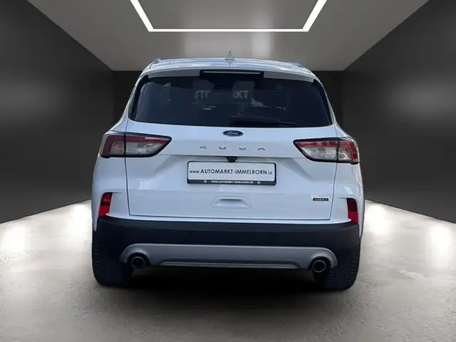 Ford Kuga view 10