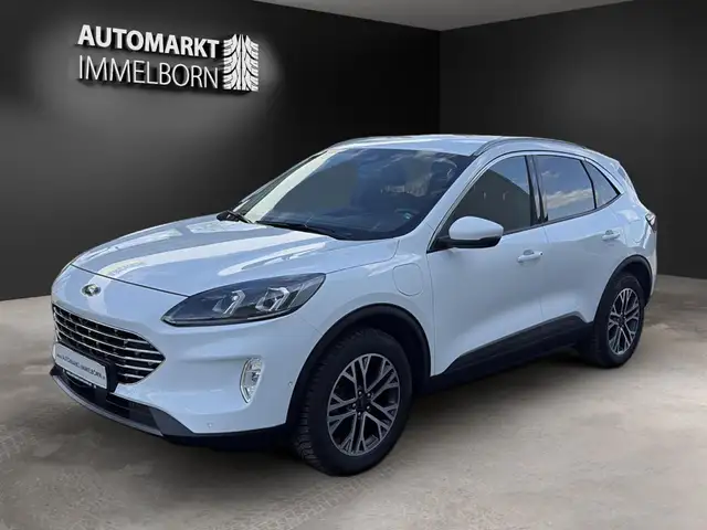 Ford Kuga view 4