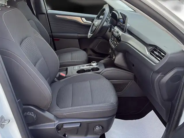 Ford Kuga view 14