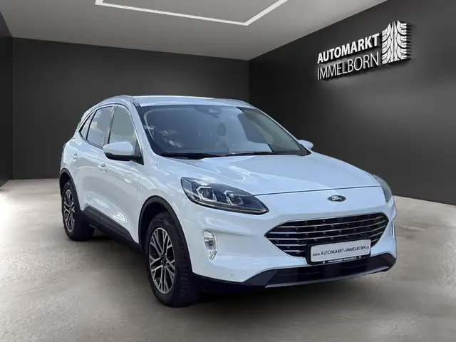 Ford Kuga view 2