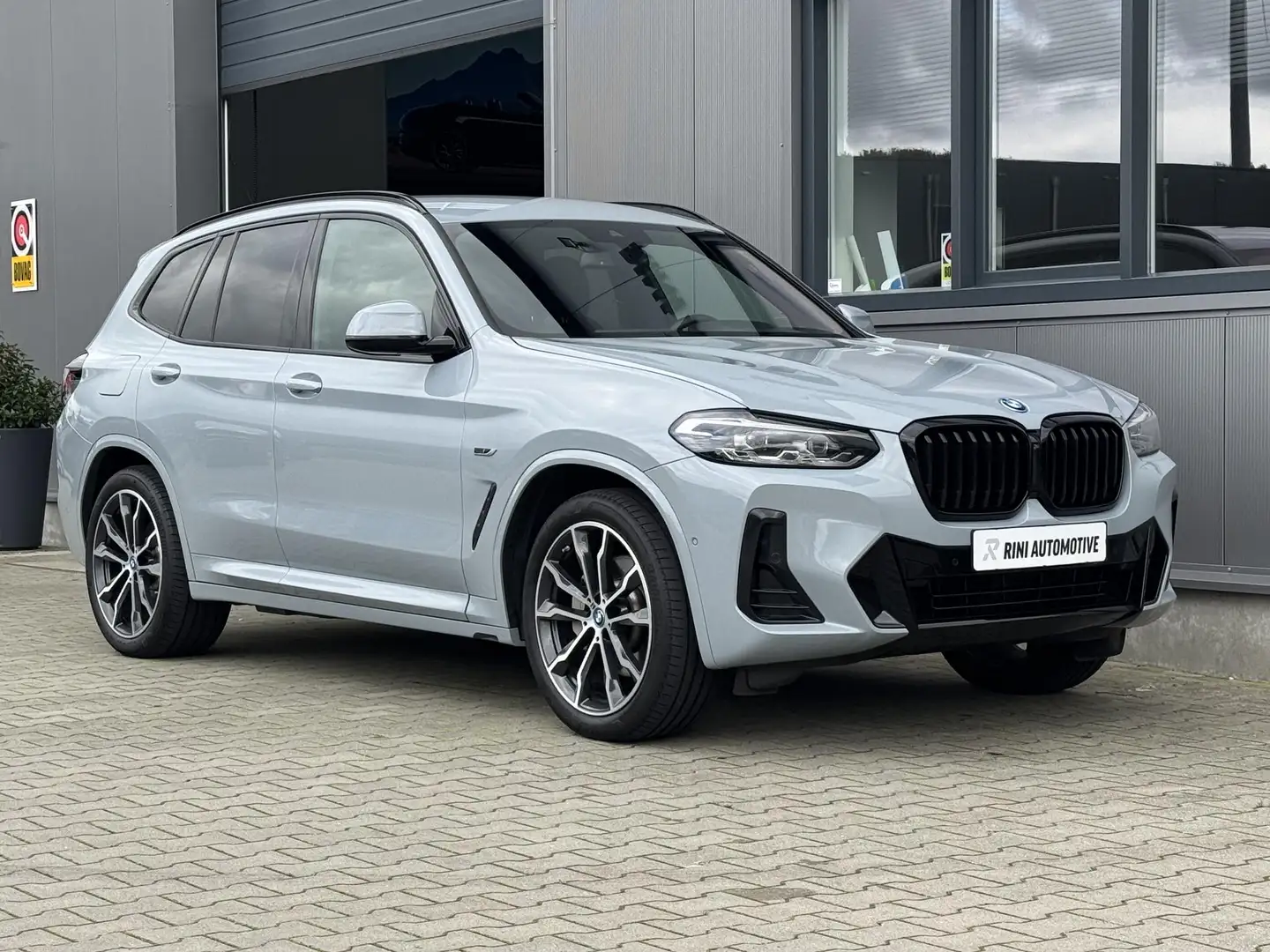 BMW X3 xDrive30e 292 PK | M sport | 20 Inch | M Brooklyn Gris - 2