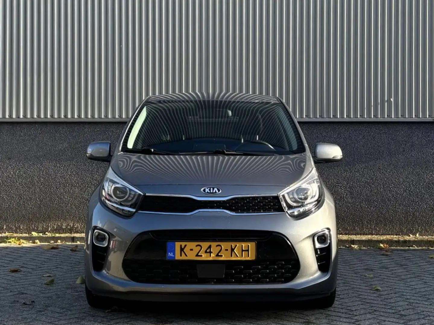 Kia Picanto 1.0 DPi 67pk 4-zits DynamicPlusLine | Navigatie | Grijs - 2
