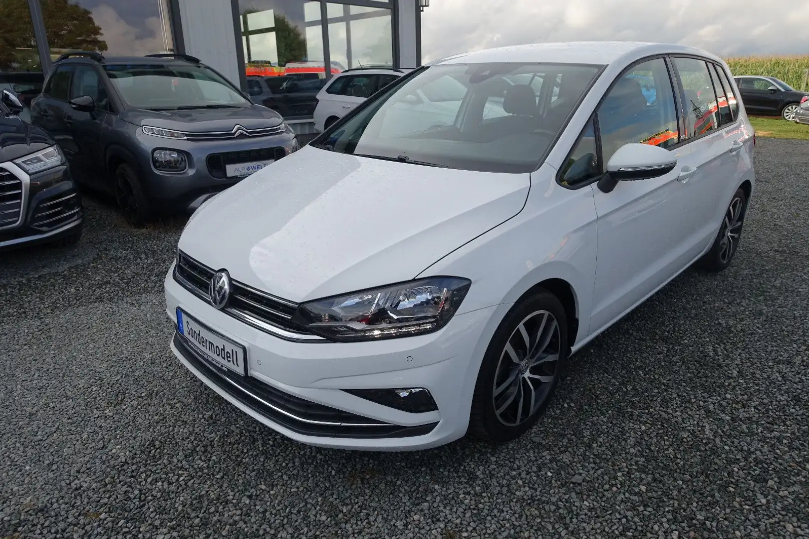 Volkswagen Golf Sportsvan VII Join 1.0 NAVI APP KAM ACC 17' Weiß - 2