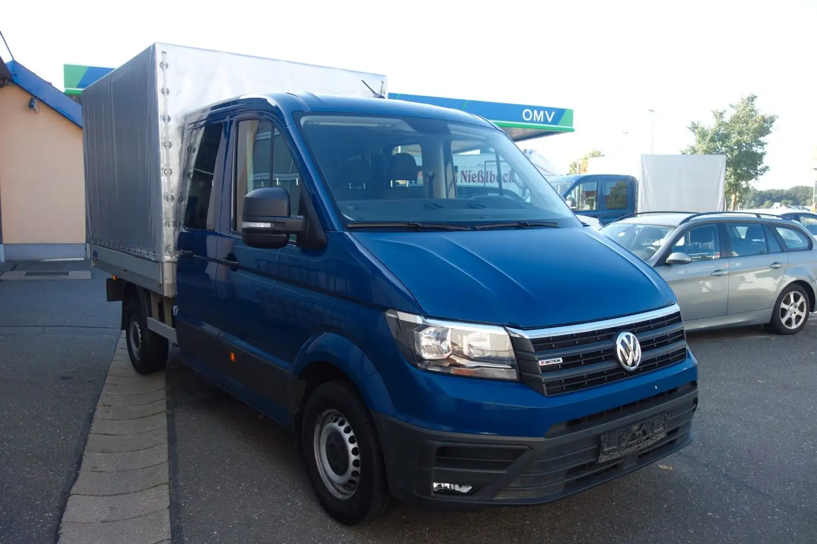 Volkswagen Crafter Doka Pritsche 35 DOKA mittellang 4MO Blauw - 2