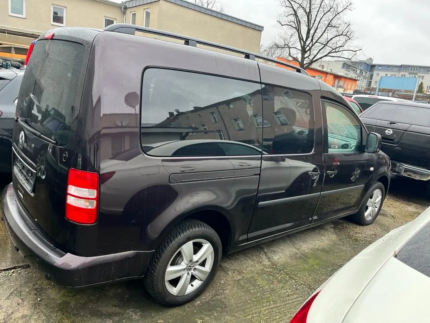 Volkswagen Caddy 1.6 TDI (7-Si.) DSG Edition 30 - 1