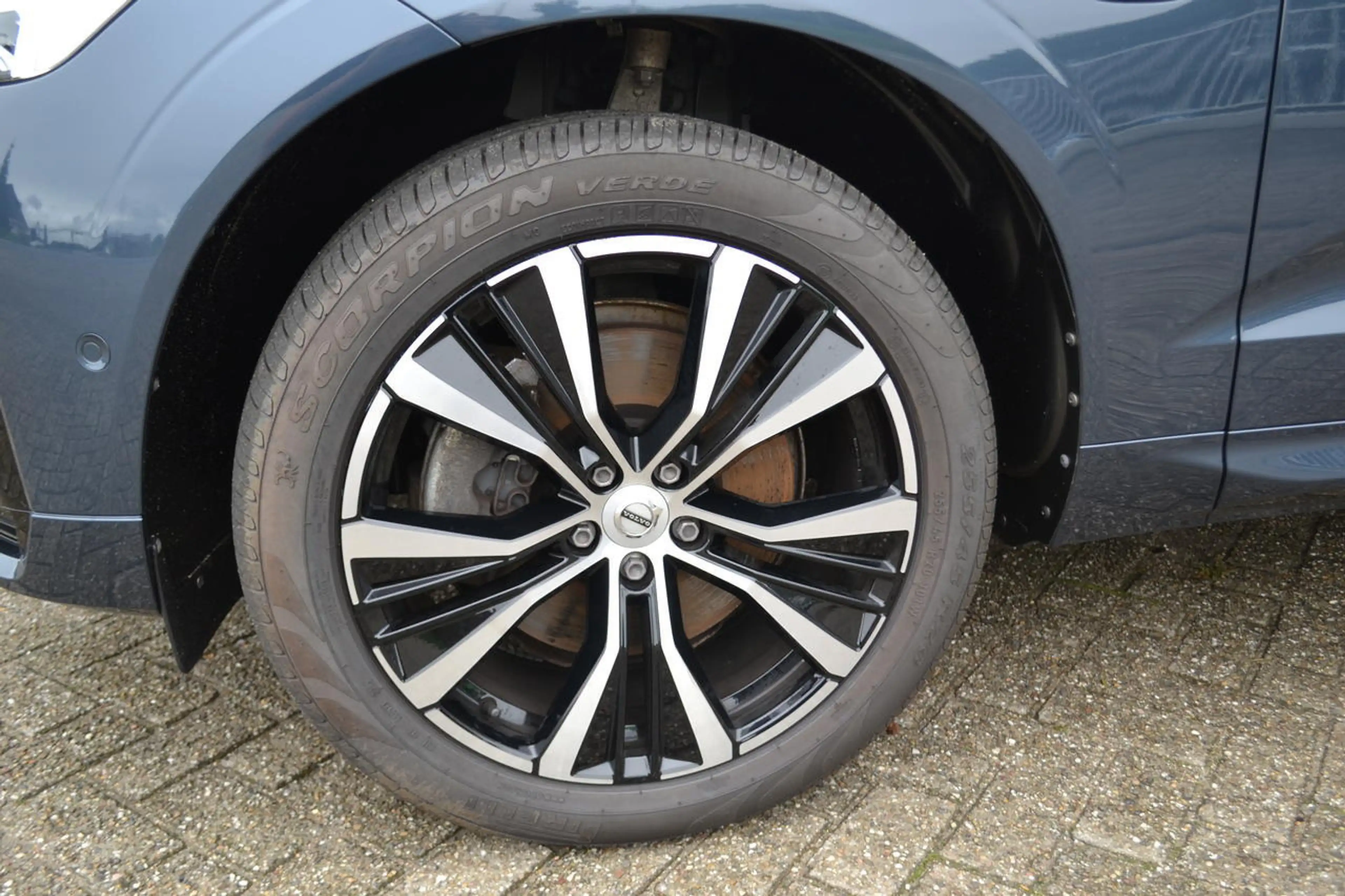 Volvo XC60 XC60 T8 PLUG-IN HYBRID AWD ULTIMATE — photo 6