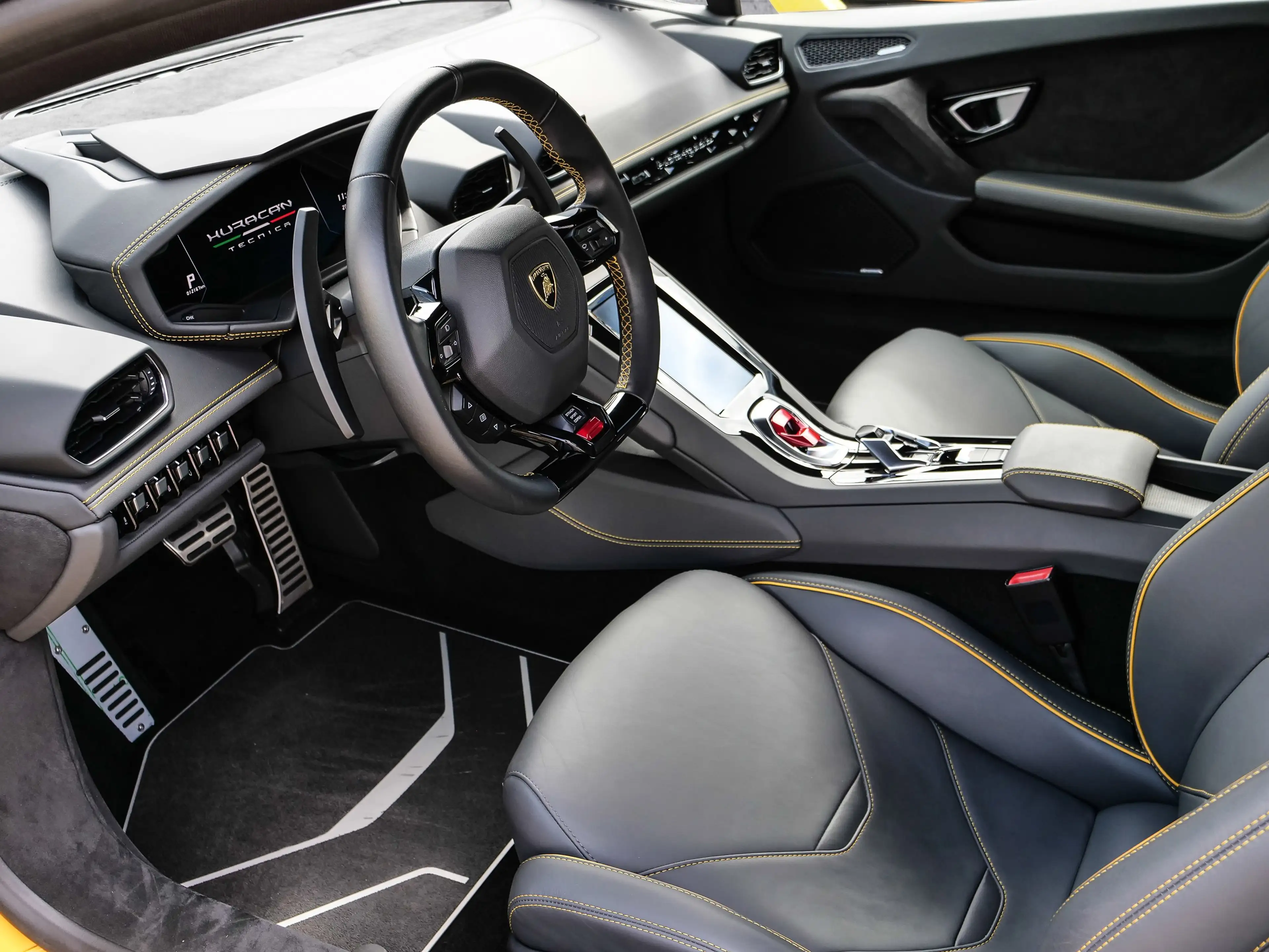 Lamborghini Huracán Tecnica Giallo Inti, Functional Pack — photo 13