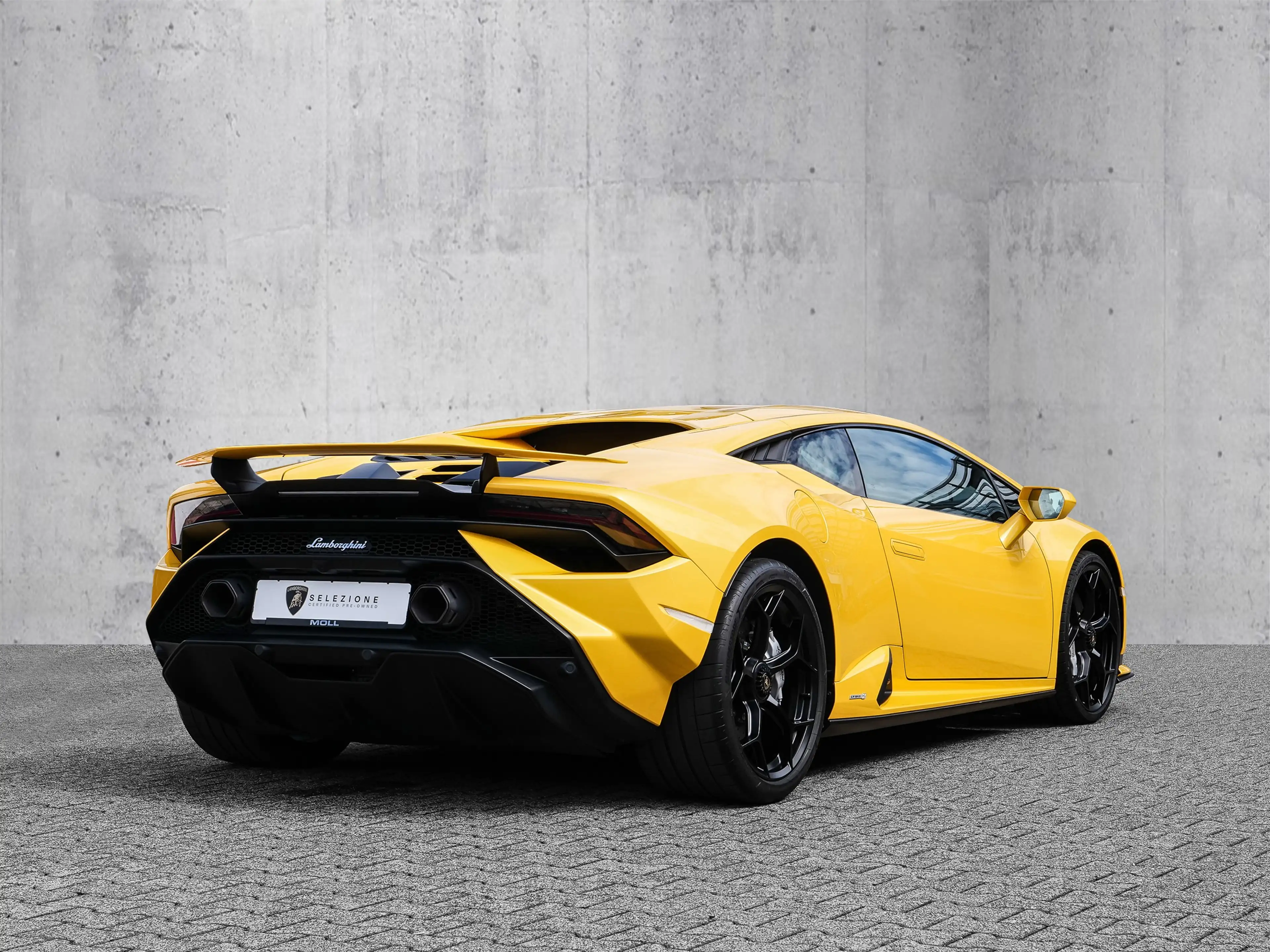 Lamborghini Huracán Tecnica Giallo Inti, Functional Pack — photo 3