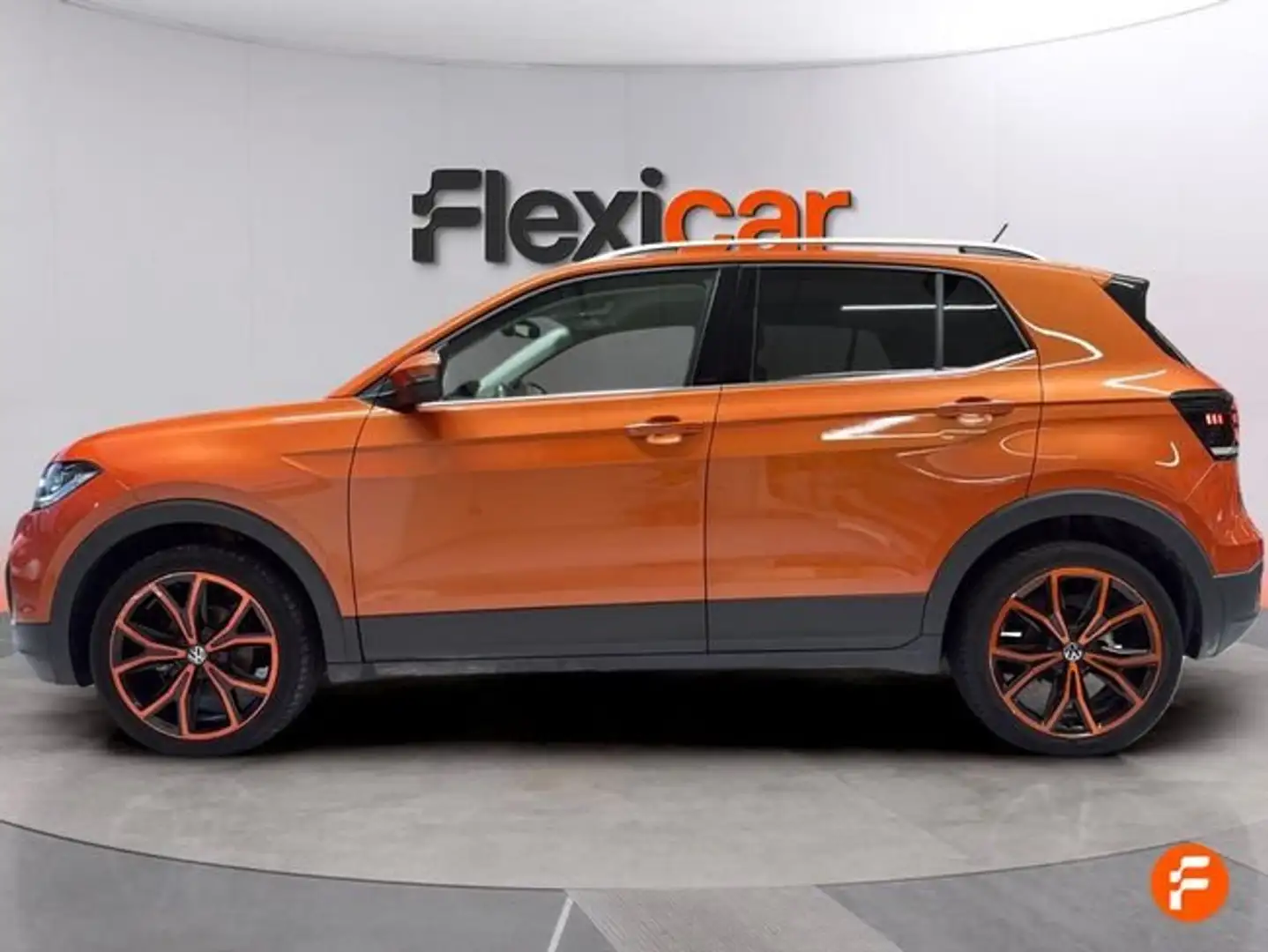 Volkswagen T-Cross 1.5 TSI Advance DSG7 110kW Naranja - 2