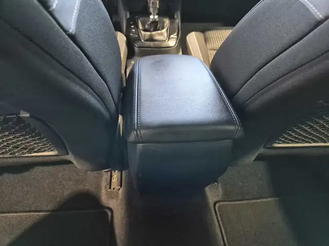 Ford Focus view 13