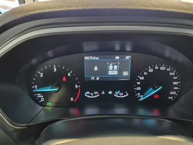 Ford Focus view 7