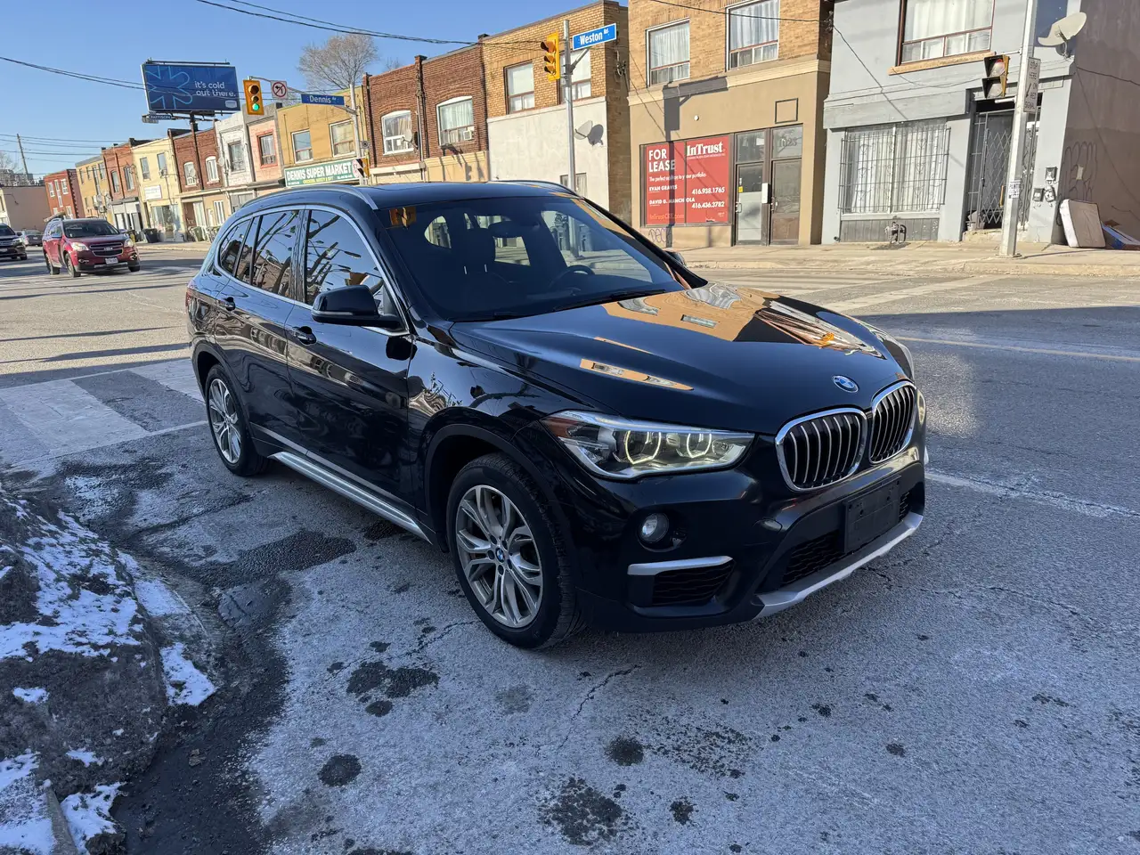 BMW X1 снимка BMW X1