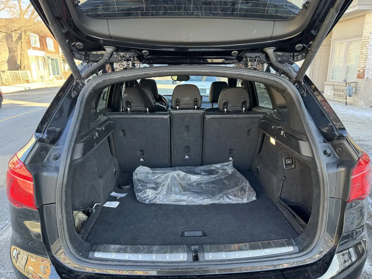 BMW X1 снимка BMW X1