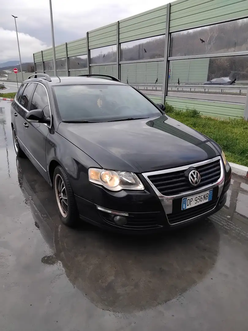 Volkswagen Passat Variant 2.0 tdi Comfortline dpf - 1