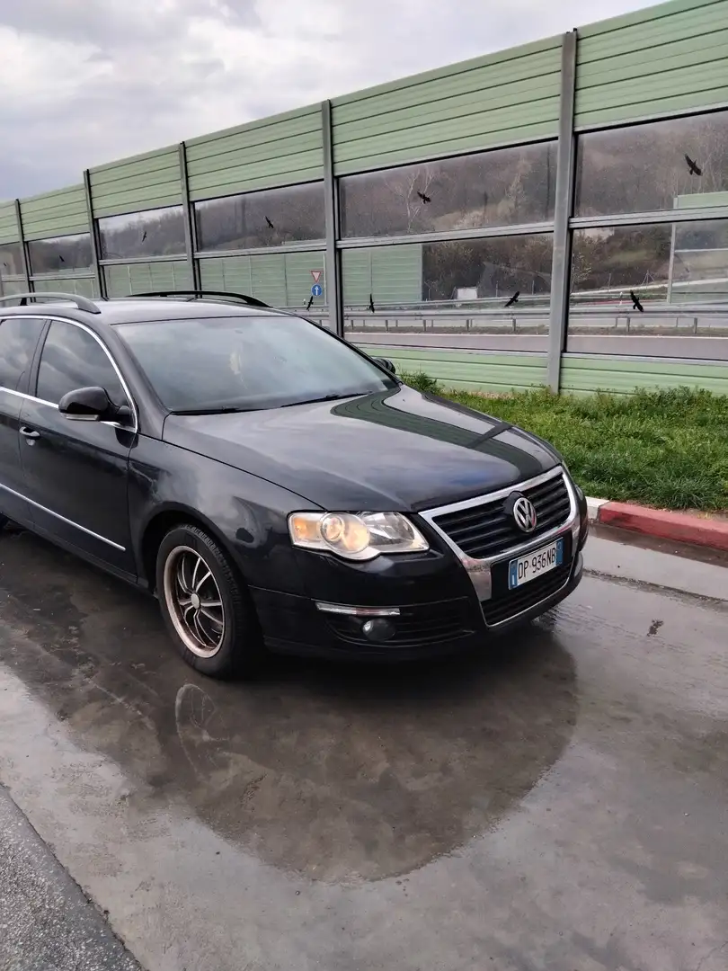Volkswagen Passat Variant 2.0 tdi Comfortline dpf - 2