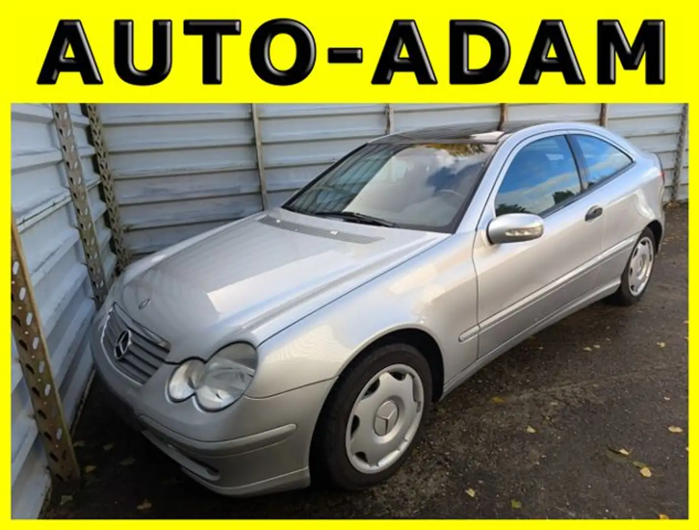 Mercedes-Benz C 220 CDI Sportcoupé*Automatik*AHK*113.693 Km* Ezüst - 1