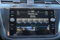 Volkswagen Tiguan 1.5 TSI DSG R-LINE+AHK+NAVI+ACC+BLACK+KAM Szary - thumbnail 12