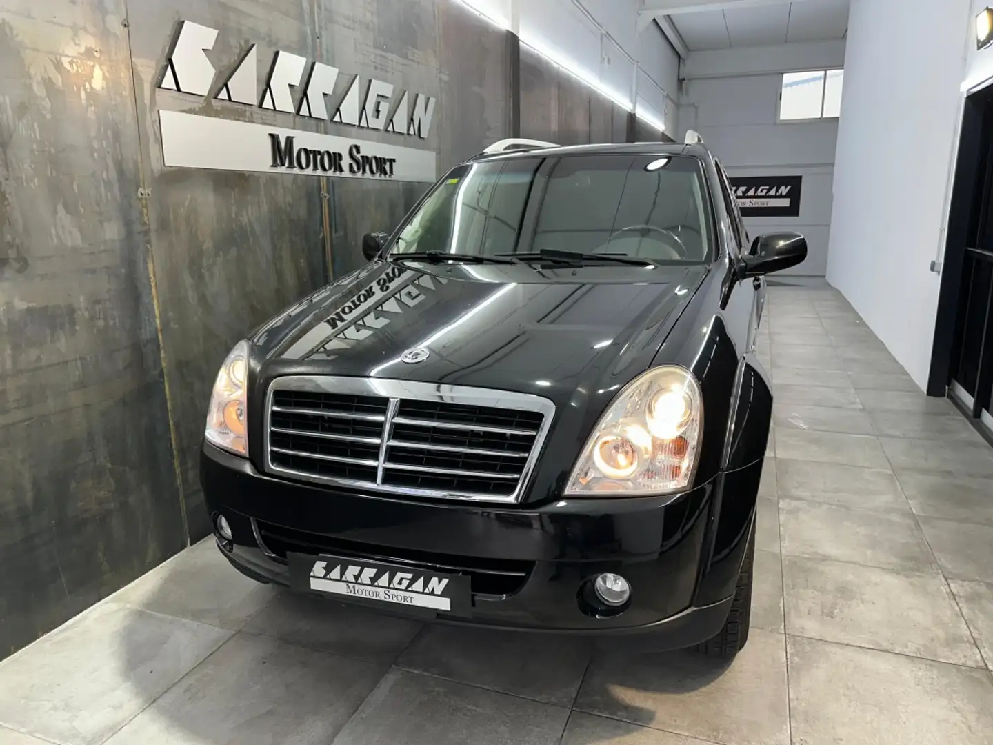 SsangYong Rexton 270XVT Limited Aut. 179 Nero - 2