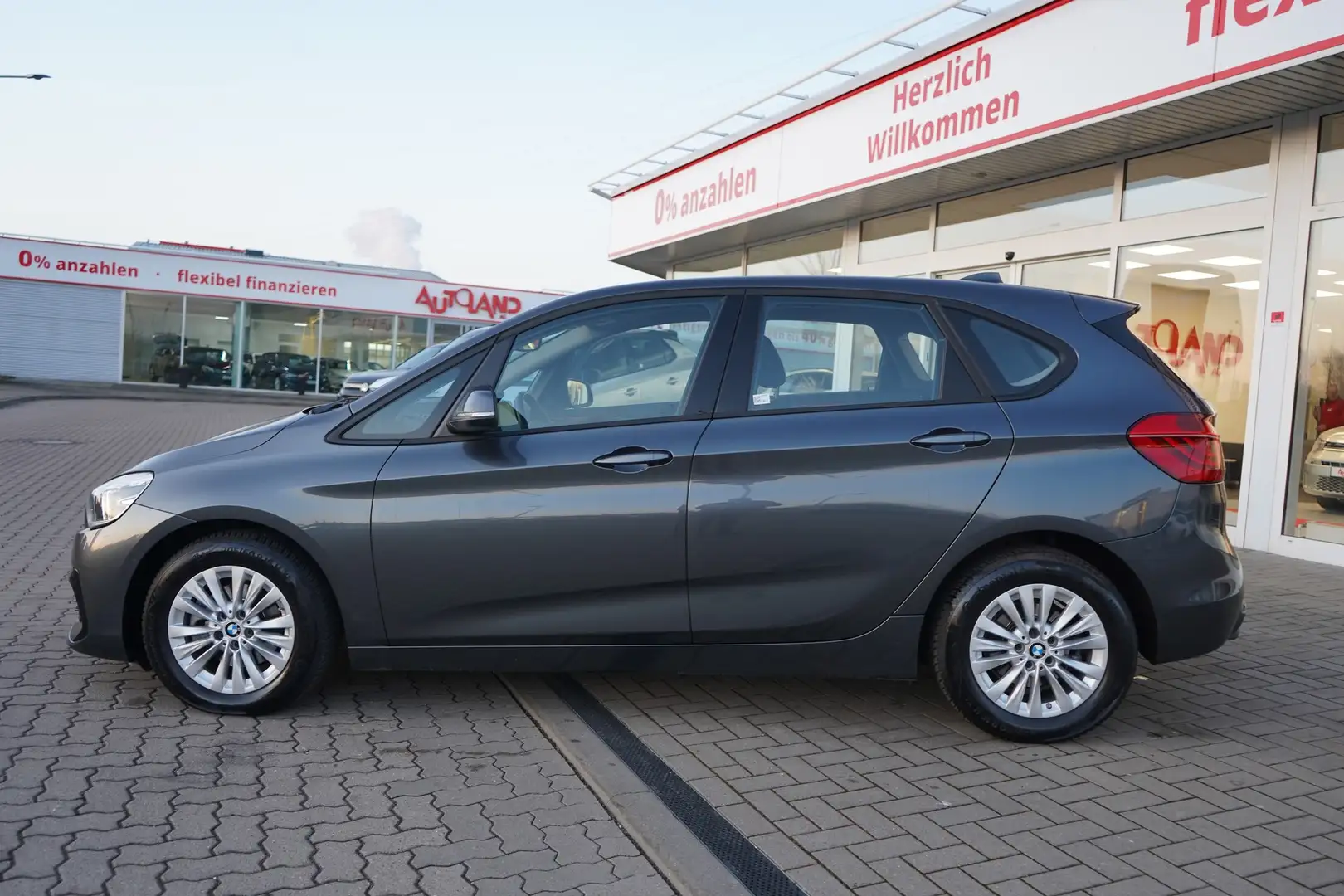 BMW 218 218i Active Tourer HarmanKardon Klimaaut. Navi Gris - 2