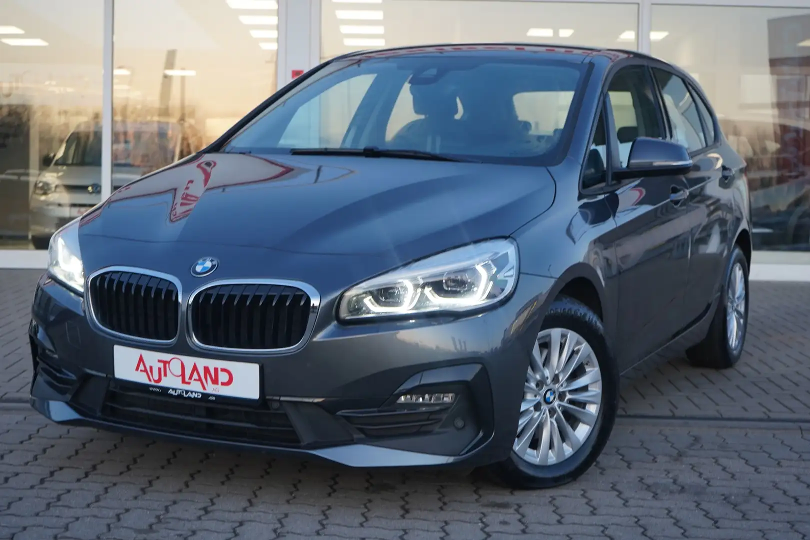 BMW 218 218i Active Tourer HarmanKardon Klimaaut. Navi Gris - 1