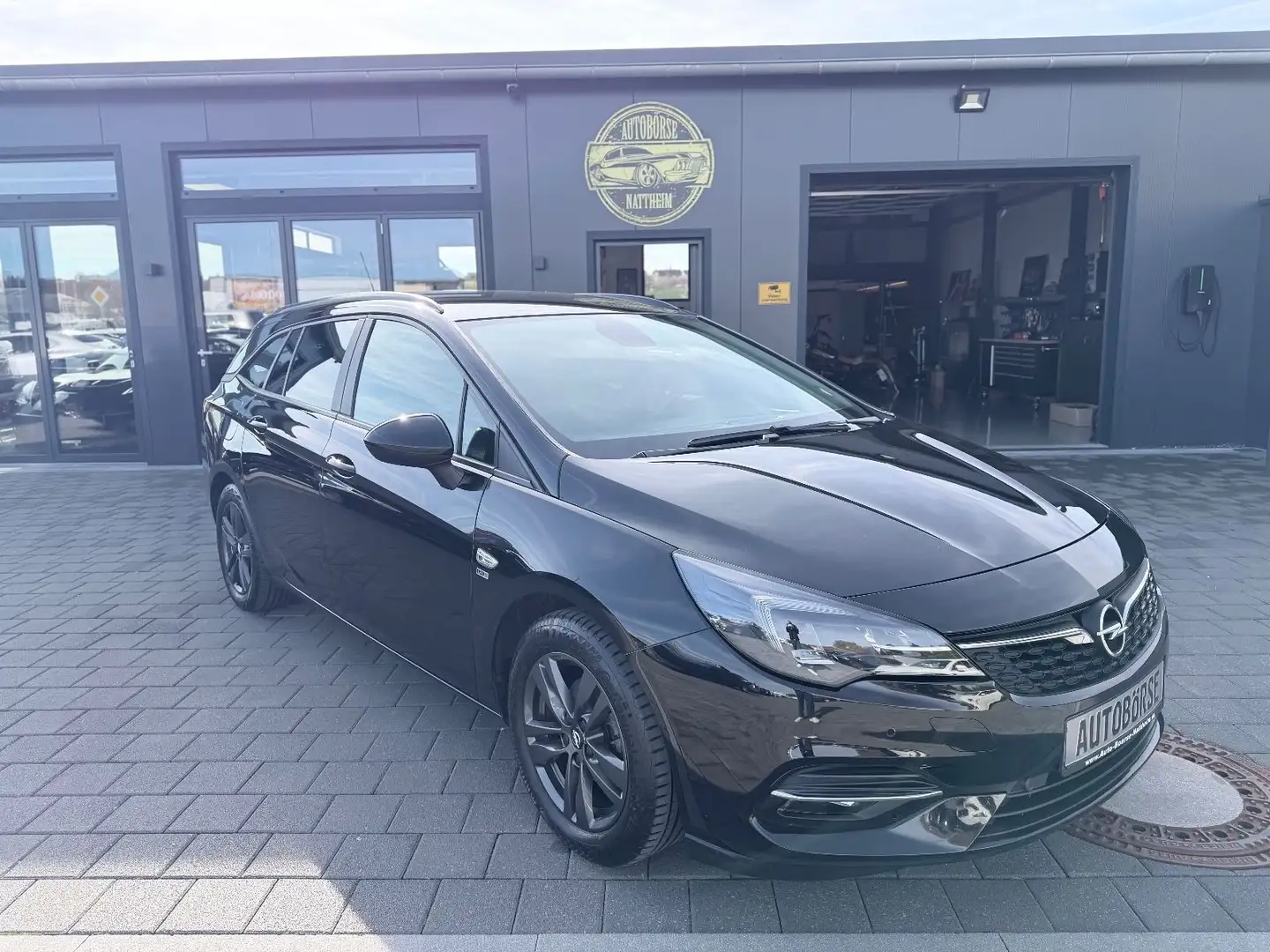 Opel Astra K Sports Tourer 120 Jahre Start/Stop Schwarz - 1