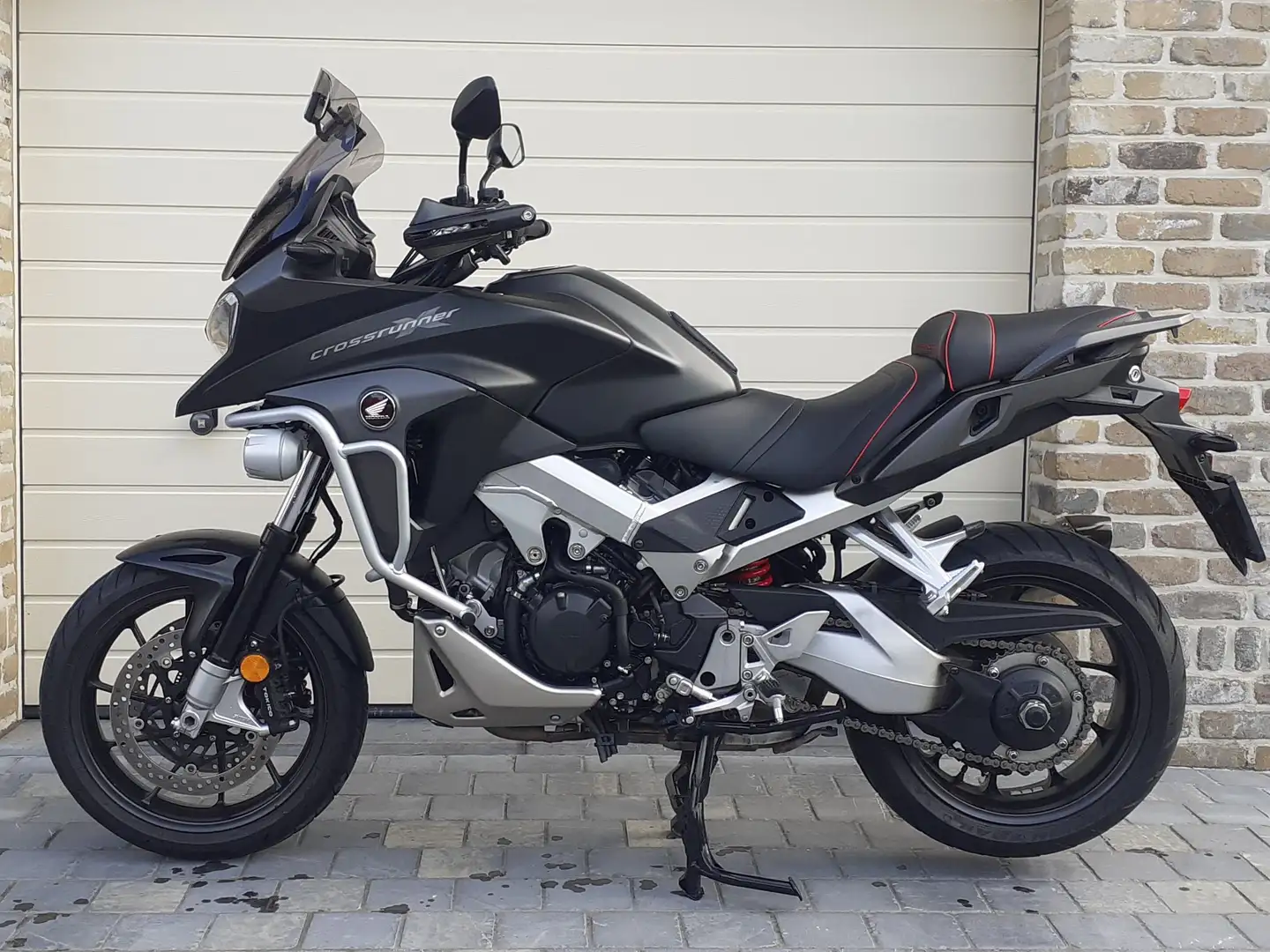 Honda VFR 800 800 x  crossrunner  full option Noir - 1