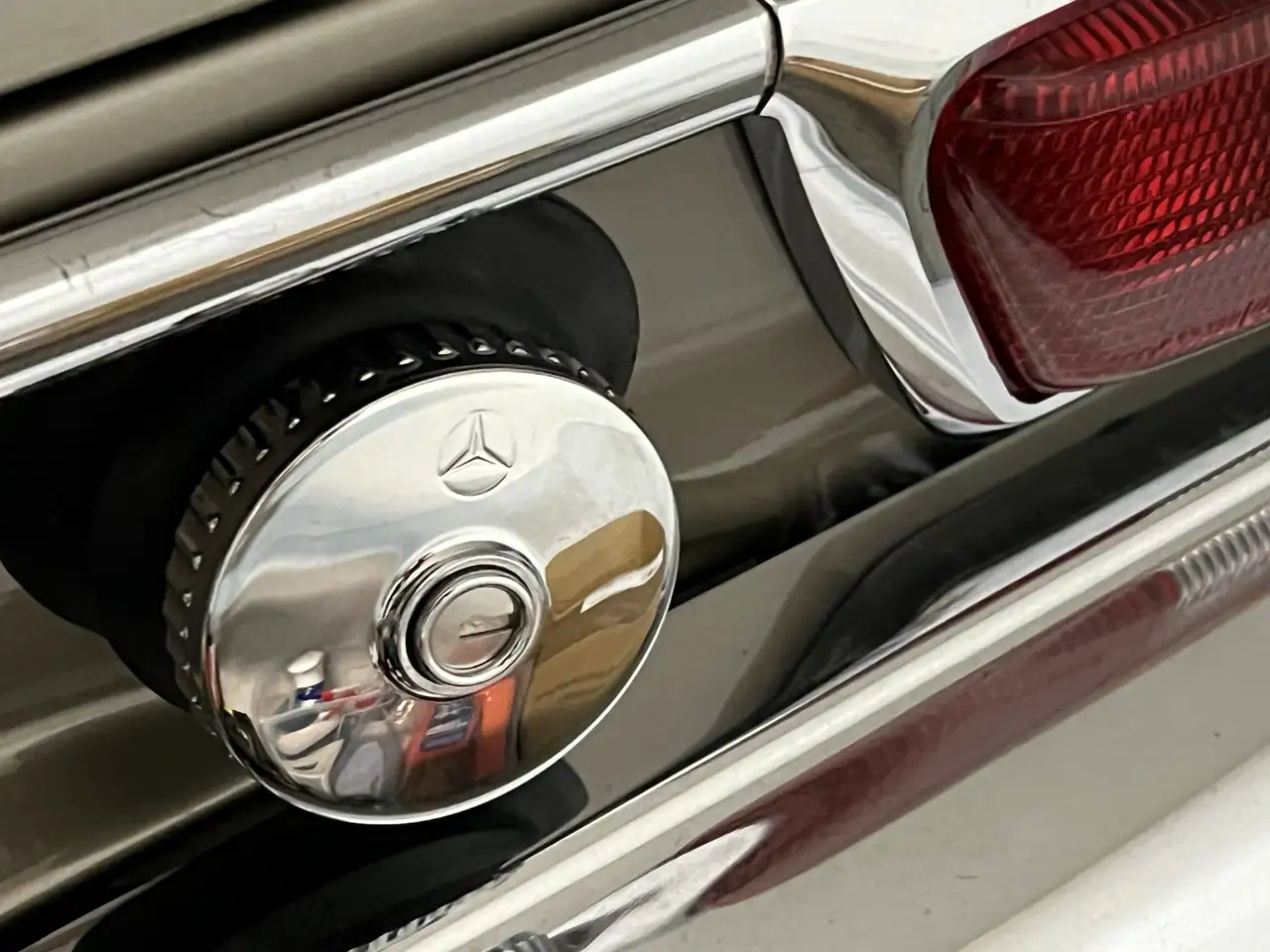 Mercedes-Benz 280 SL, foto 8