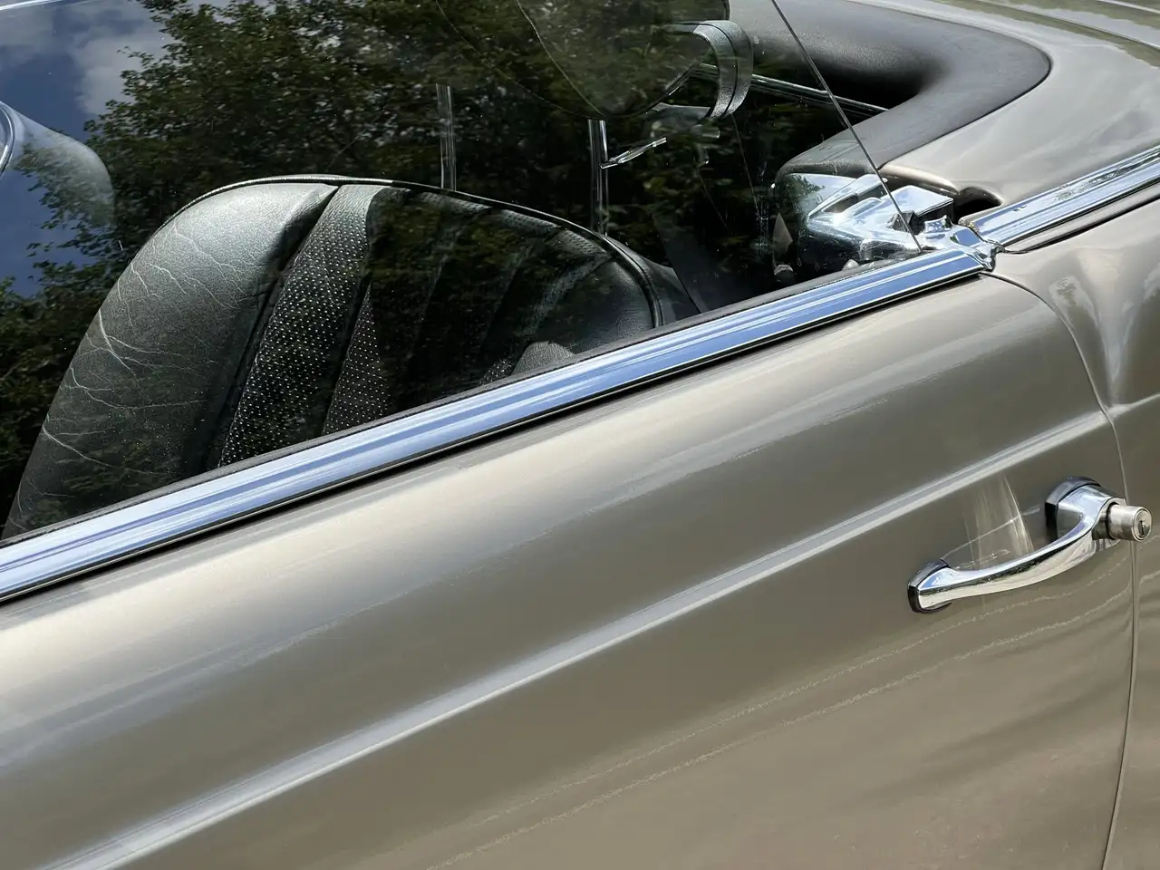 Mercedes-Benz 280 SL, foto 6