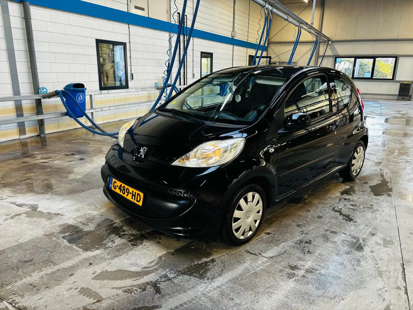 Peugeot 107 1.0-12V XR Petit-Filou Noir - 1