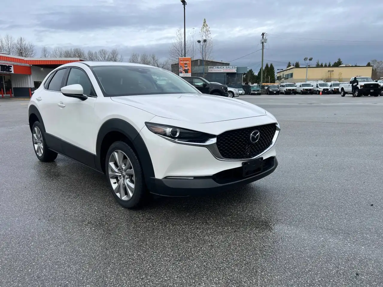 Mazda CX-30 photo Mazda CX-30