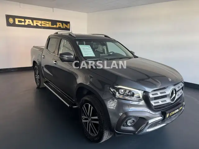Mercedes-Benz X-Class view 2