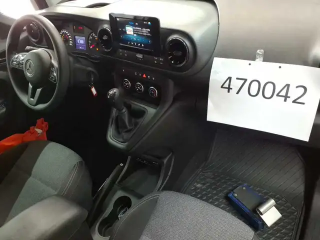 Mercedes-Benz Citan view 13