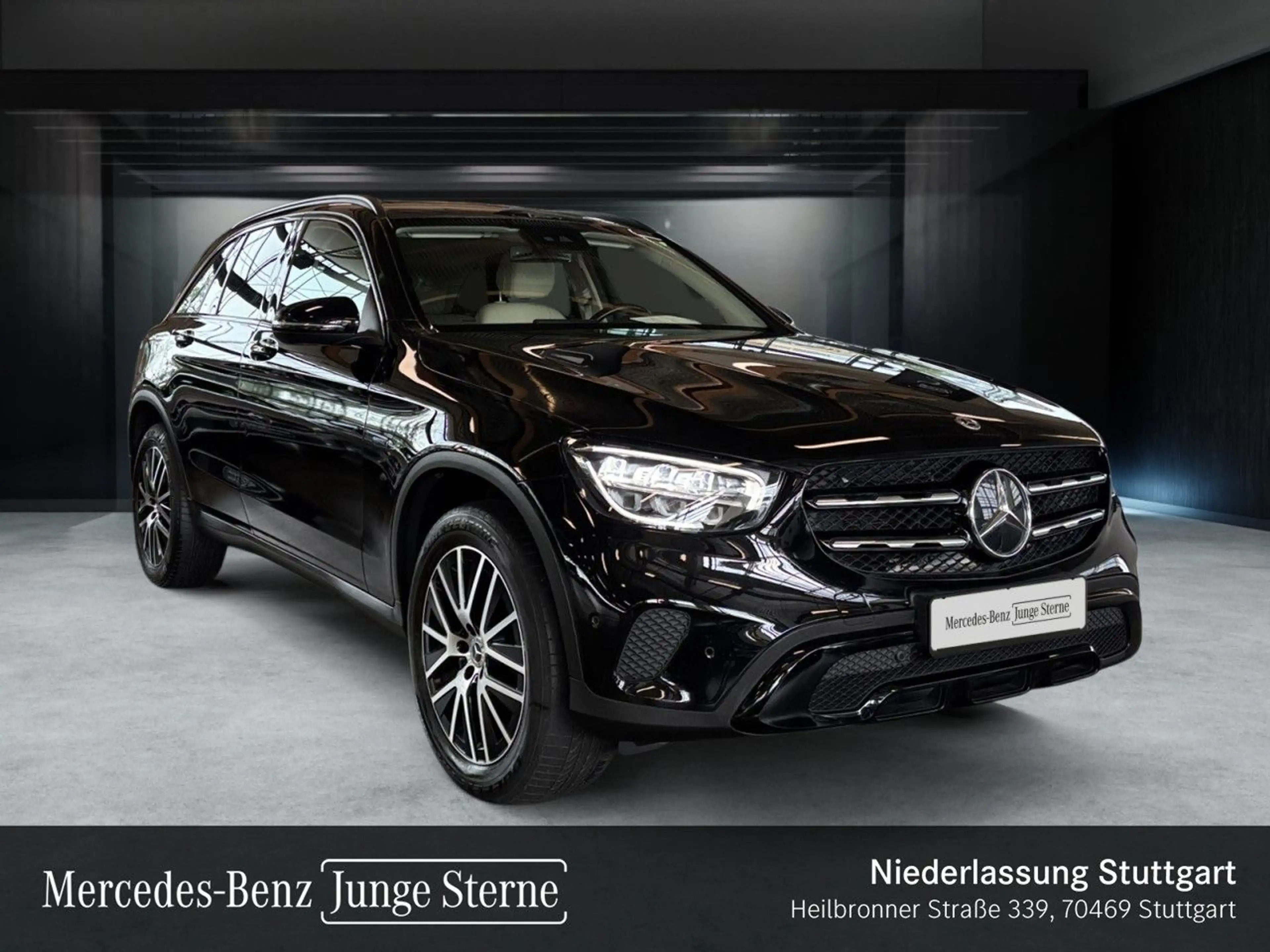 Mercedes-Benz GLC 300 e 4M NIGHT+LED+KAMERA+SPUR+TOTW+KEYLESS+9G — photo 5
