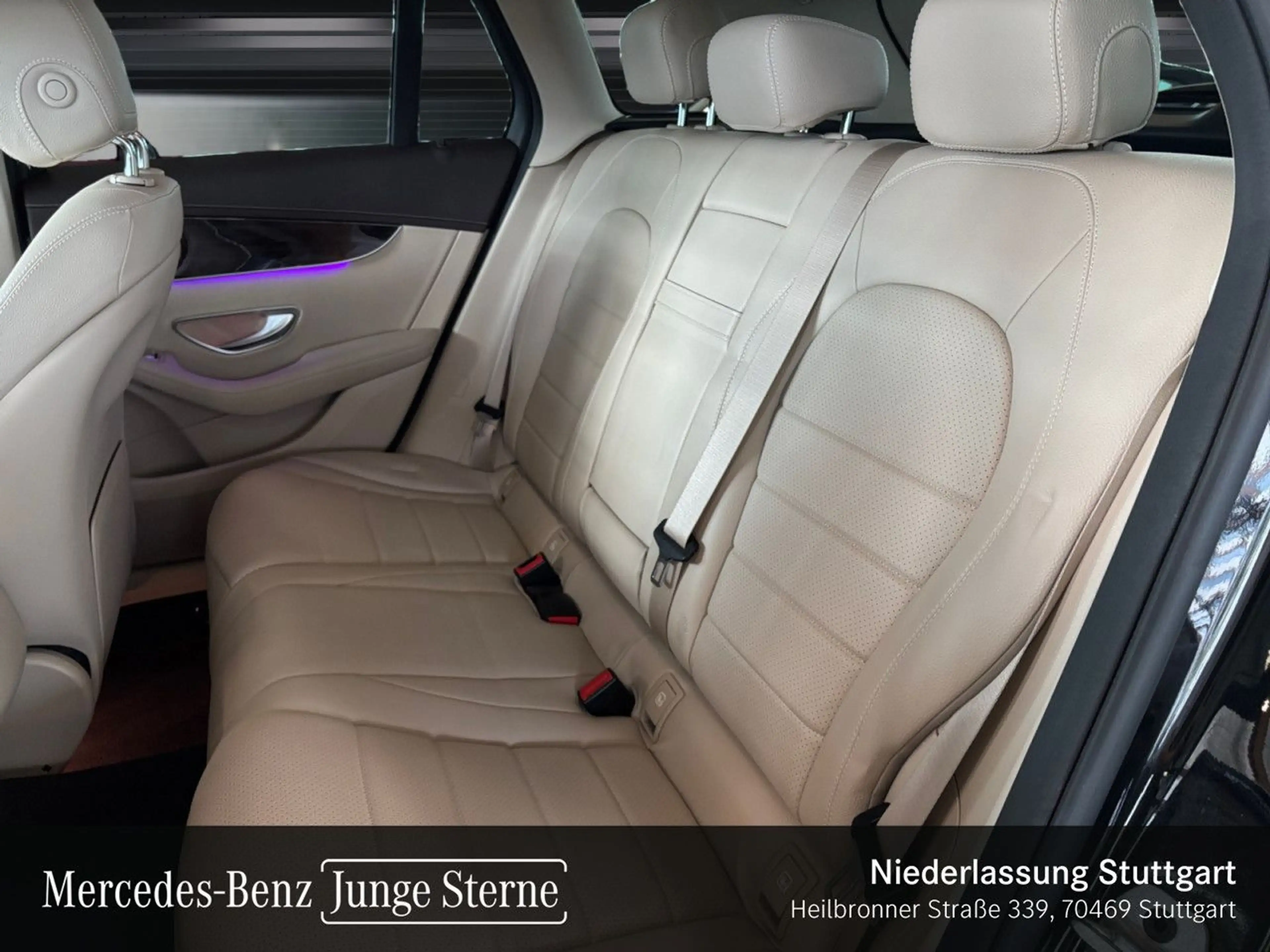 Mercedes-Benz GLC 300 e 4M NIGHT+LED+KAMERA+SPUR+TOTW+KEYLESS+9G — photo 12
