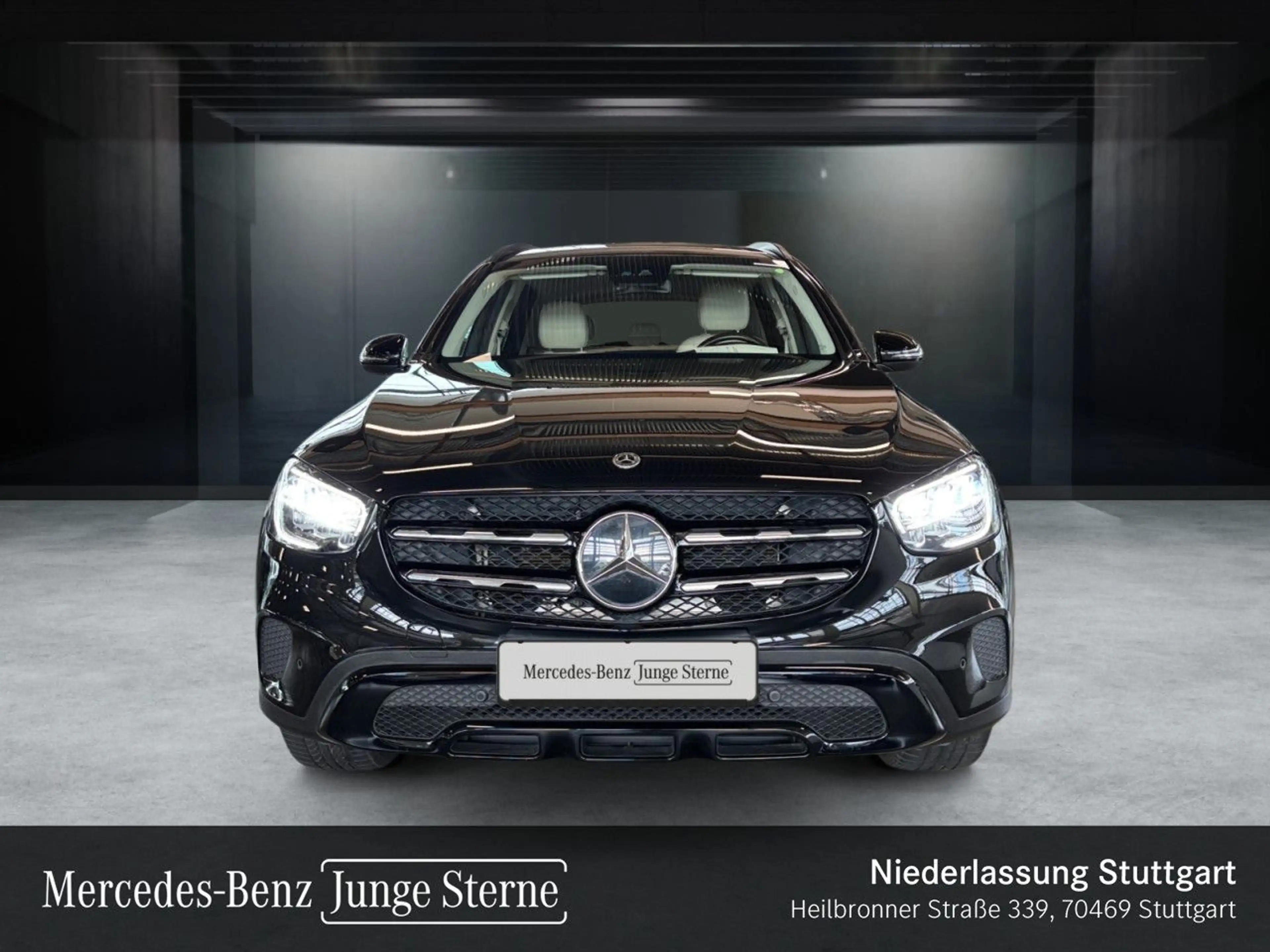 Mercedes-Benz GLC 300 e 4M NIGHT+LED+KAMERA+SPUR+TOTW+KEYLESS+9G — photo 3
