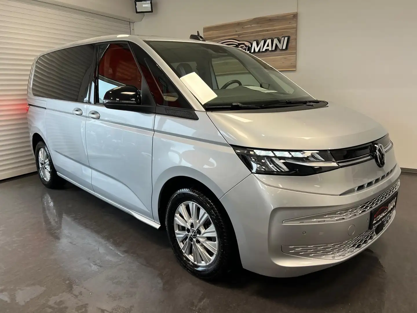Volkswagen T7 Multivan /Head-Up-Display/LED/Leder/Kamera/ACC Silber - 1