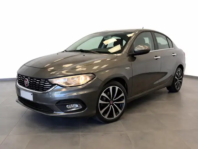 Fiat Tipo Tipo 4 porte II 2016 4p 1.6 mjt Opening edition Plus 120cv