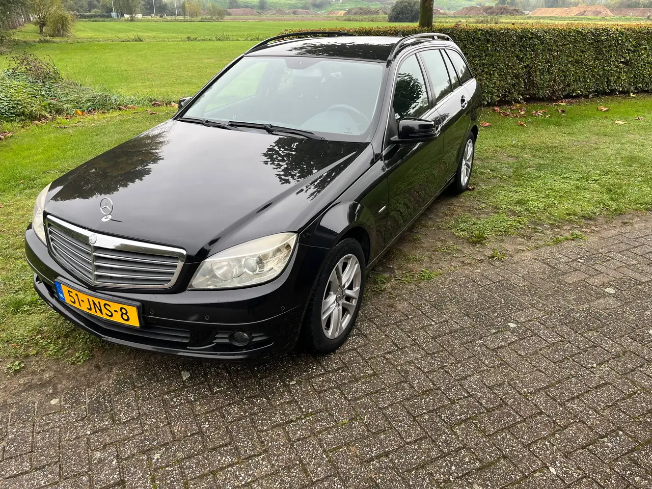 Mercedes-Benz C 180