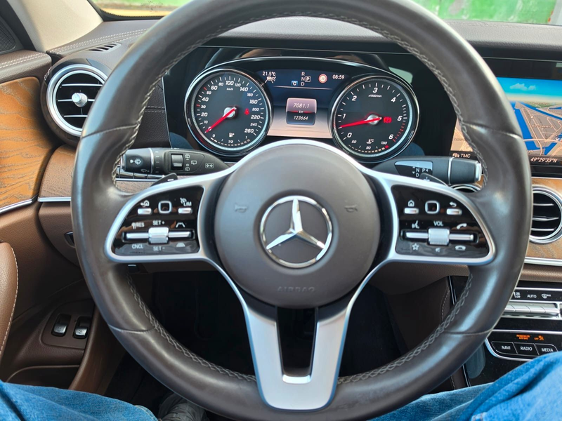 Mercedes-Benz E 400 T-Modell E 400 d 4Matic 2,9 CDI Avantgarde — photo 10
