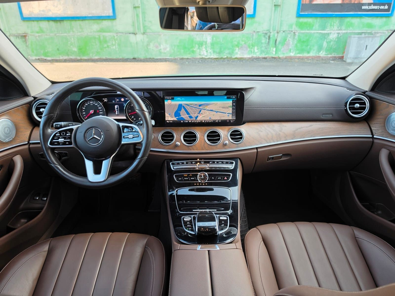 Mercedes-Benz E 400 T-Modell E 400 d 4Matic 2,9 CDI Avantgarde — photo 7