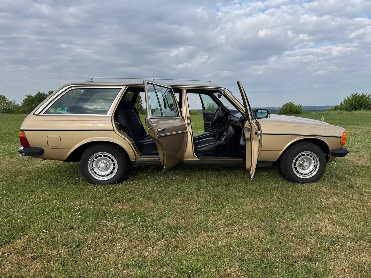 Mercedes-Benz 280 W 123 280 TE, foto 7