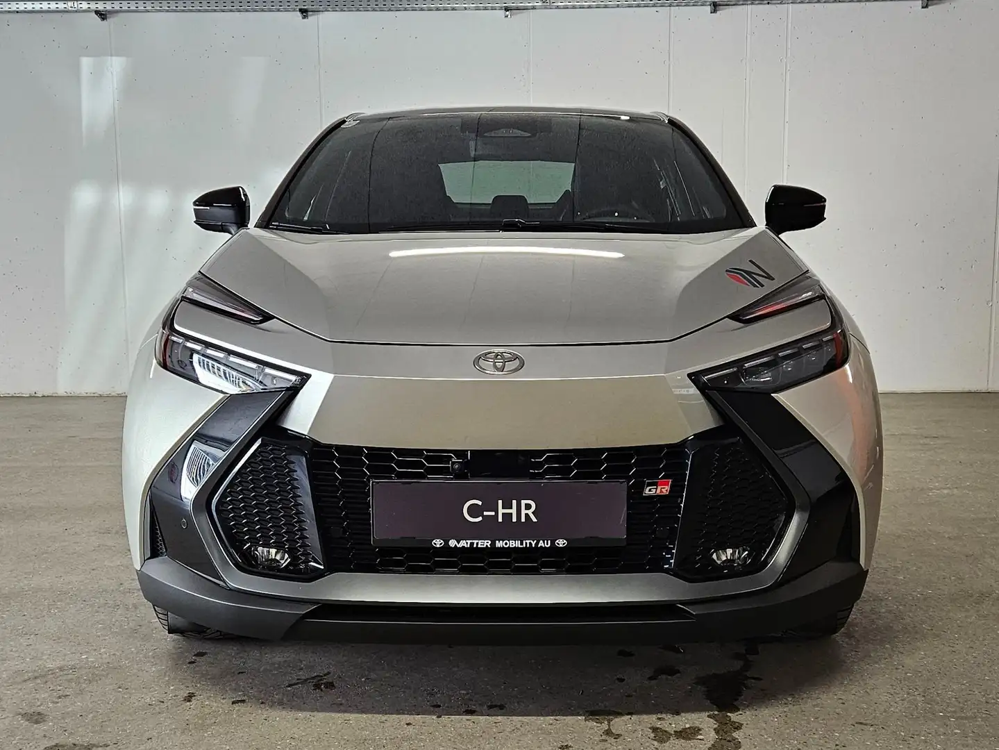 Toyota C-HR 2,0 l Hybrid 4x4 GR Sport Premiere Silber - 2