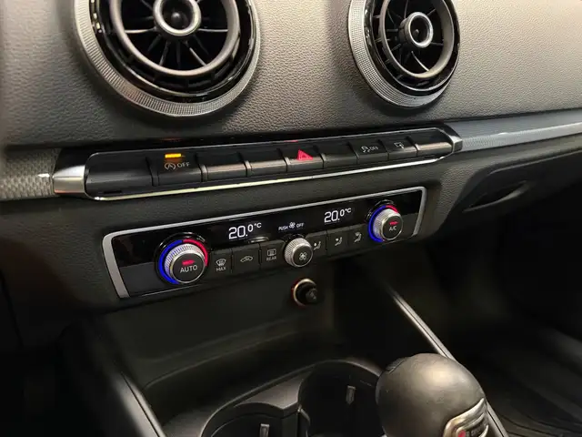 Audi A3 view 14